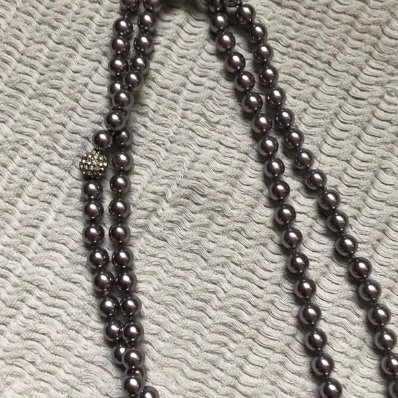 Loft long purple pearl beaded necklace - Picture 3 of 3